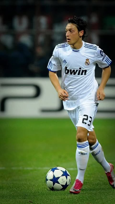 Saved public reels media preview 7 from @m10_official snapshot