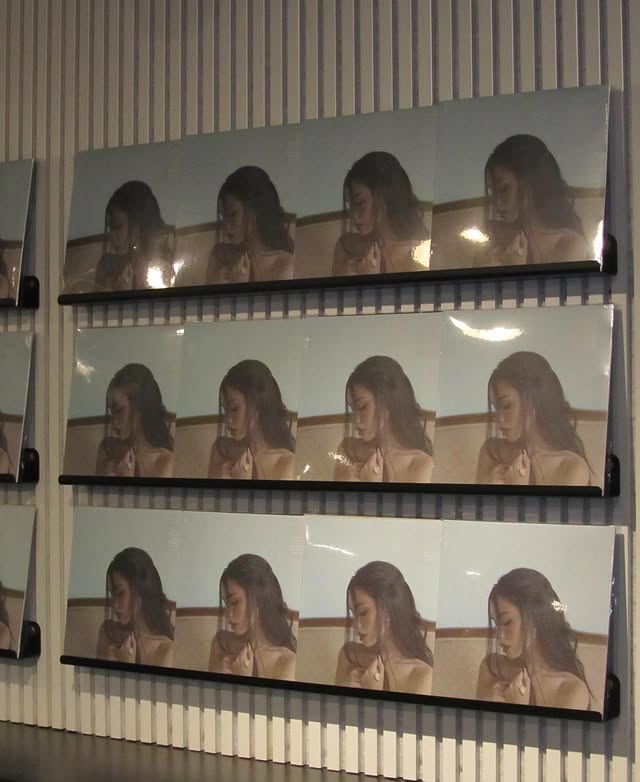 Saved public post media preview 9 from @madisonbeer snapshot