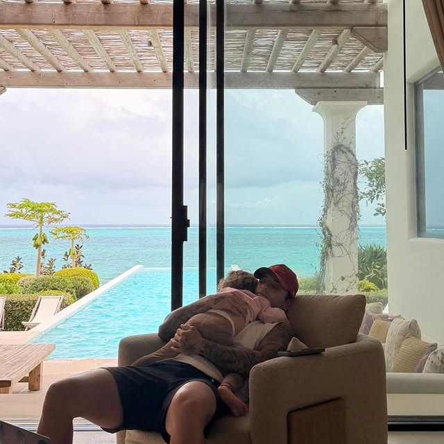 Saved public post media preview 5 from @maluma snapshot