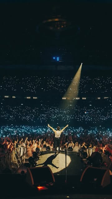 Saved public reels media preview 1 from @niallhoran snapshot