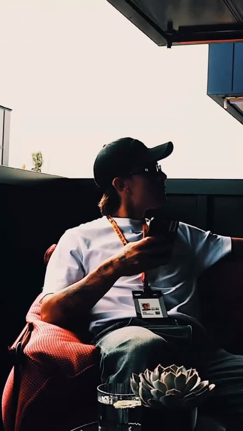 Saved public reels media preview 8 from @paulodybala snapshot