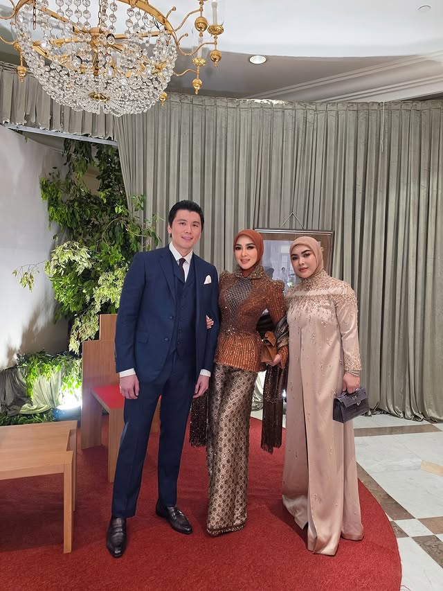 Saved public post media preview 4 from @princessyahrini snapshot