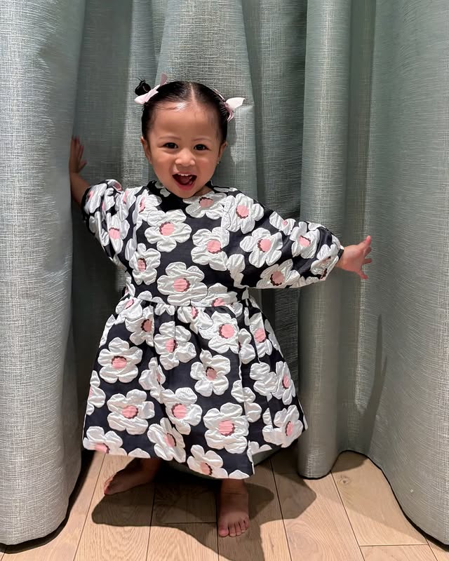 Saved public post media preview 6 from @raffinagita1717 snapshot