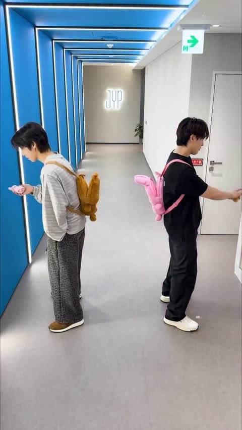 Saved public reels media preview 6 from @realstraykids snapshot