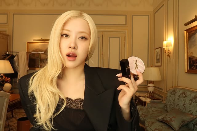 Saved public post media preview 8 from @roses_are_rosie snapshot