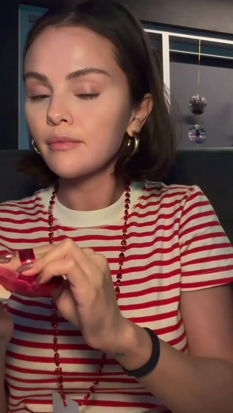 Saved public reels media preview 1 from @selenagomez snapshot