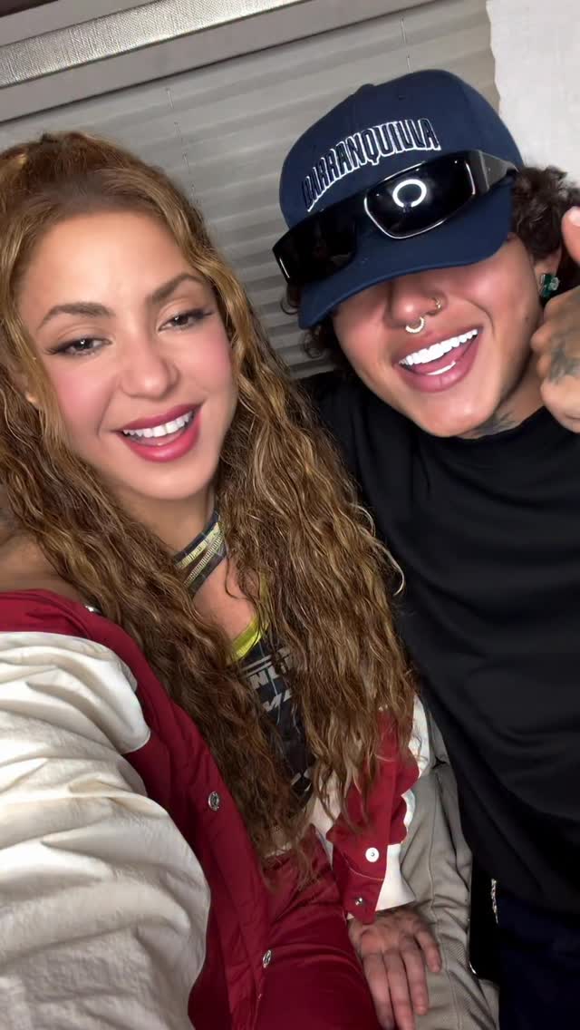 Saved public post media preview 1 from @shakira snapshot