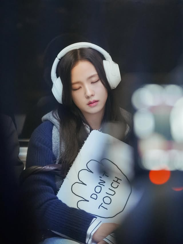 Saved public post media preview 8 from @sooyaaa__ snapshot