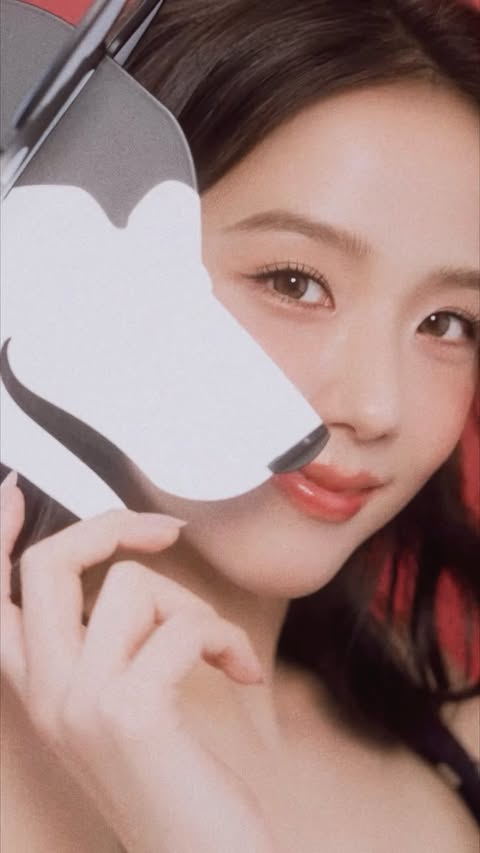 Saved public reels media preview 6 from @sooyaaa__ snapshot