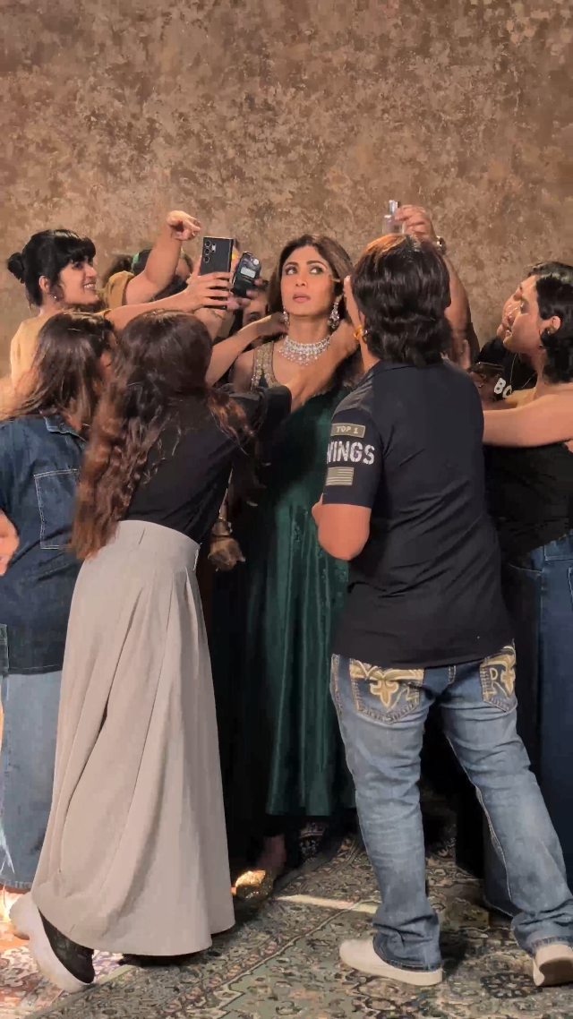 Saved public post media preview 5 from @theshilpashetty snapshot