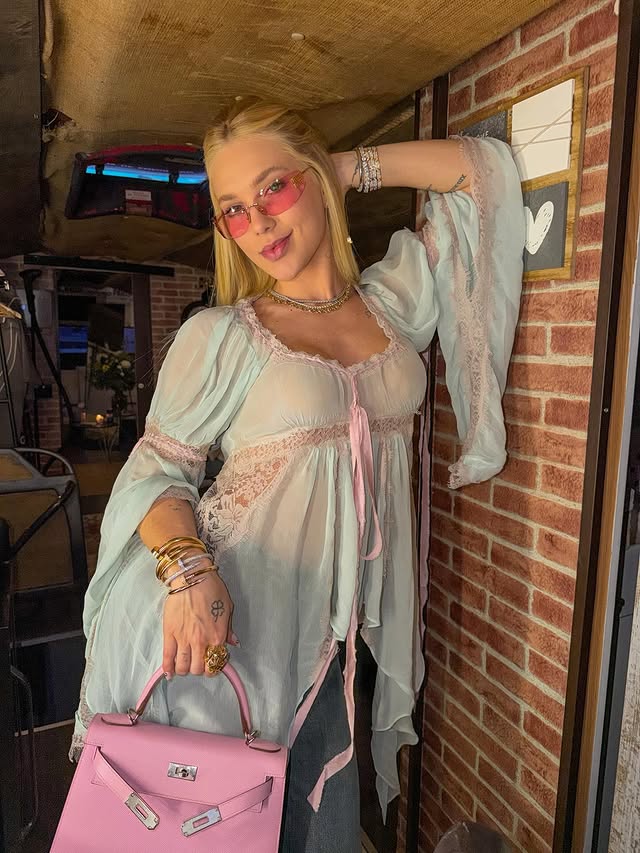 Saved public post media preview 6 from @virginia snapshot