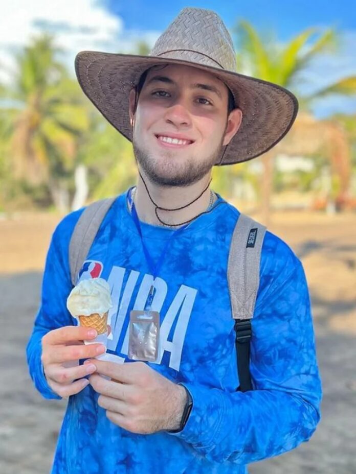 ¿Quién es el nuevo vocalista de Calibre 50? ¡Aquí te lo contamos! ¿Quién es el nuevo vocalista de Calibre 50? ¡Aquí te lo contamos!