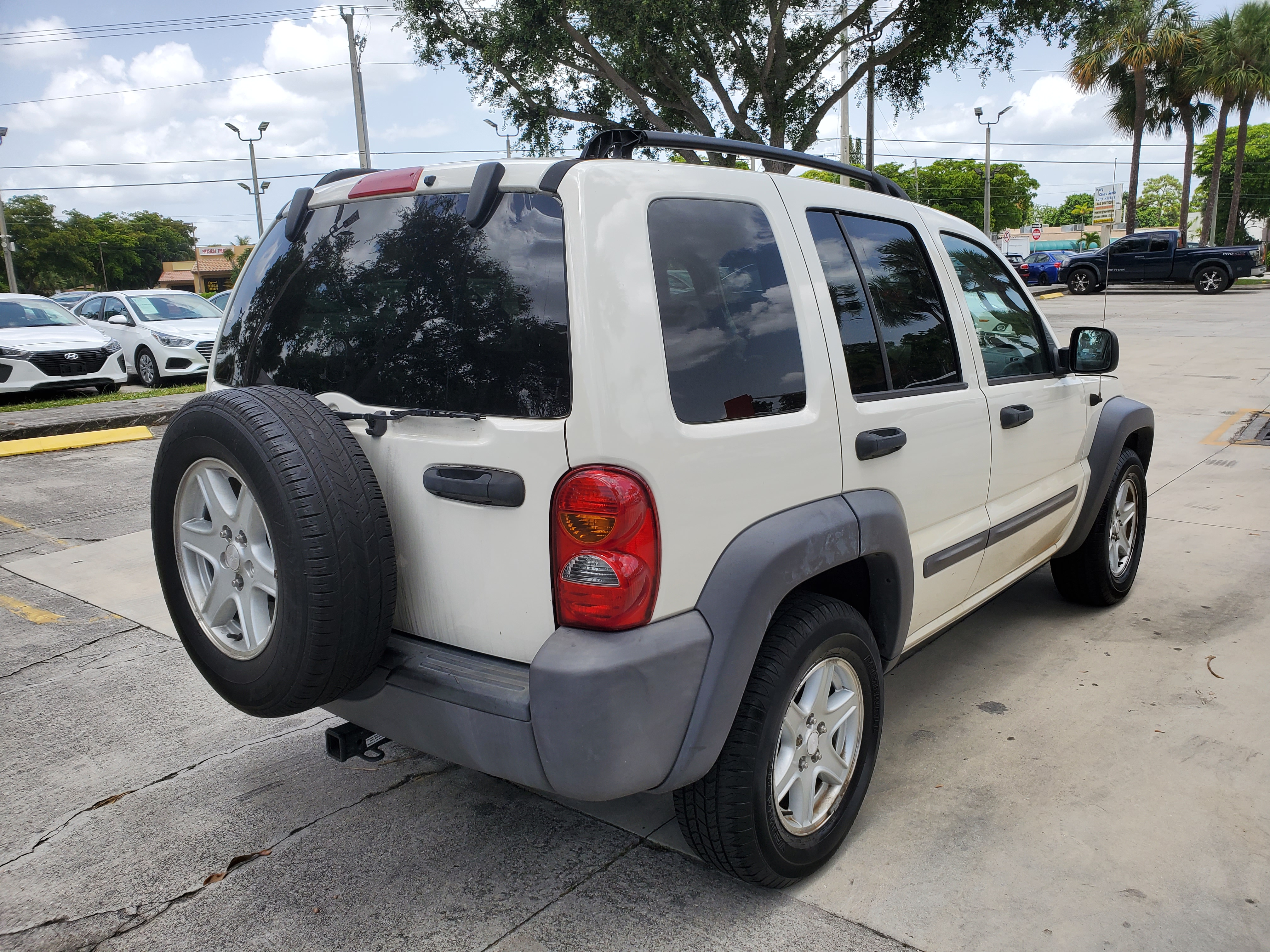 Florida Fine Cars - Used Jeep Liberty 2003 WEST PALM SPORT