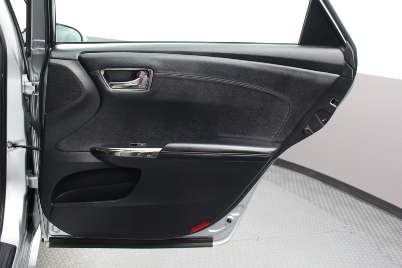 Florida Fine Cars - Used TOYOTA AVALON 2018 WEST PALM XLE