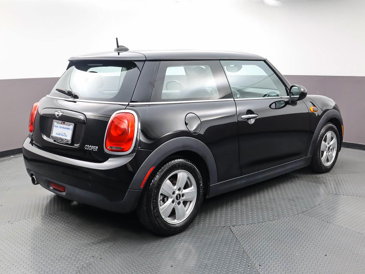 Florida Fine Cars - Used MINI HARDTOP 2 DOOR 2017 WEST PALM COOPER