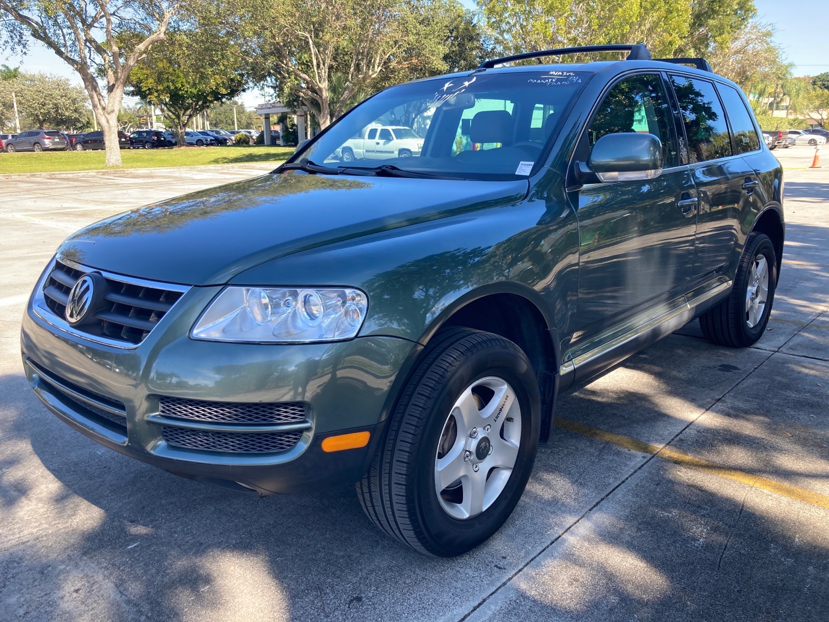 Florida Fine Cars - Used VOLKSWAGEN TOUAREG 2004 WEST PALM 