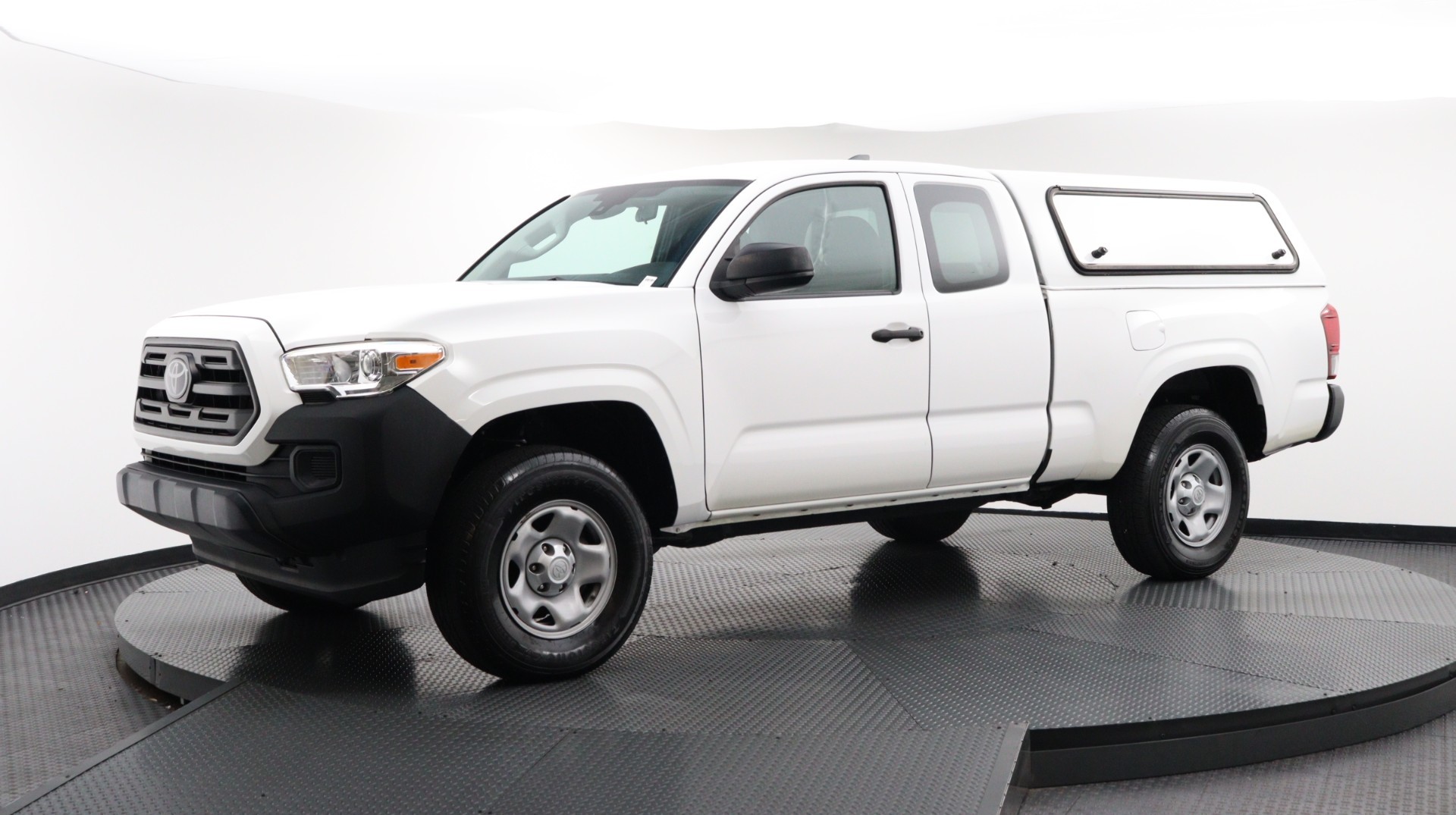 Used 2018 TOYOTA TACOMA SR for sale in MIAMI | 129701