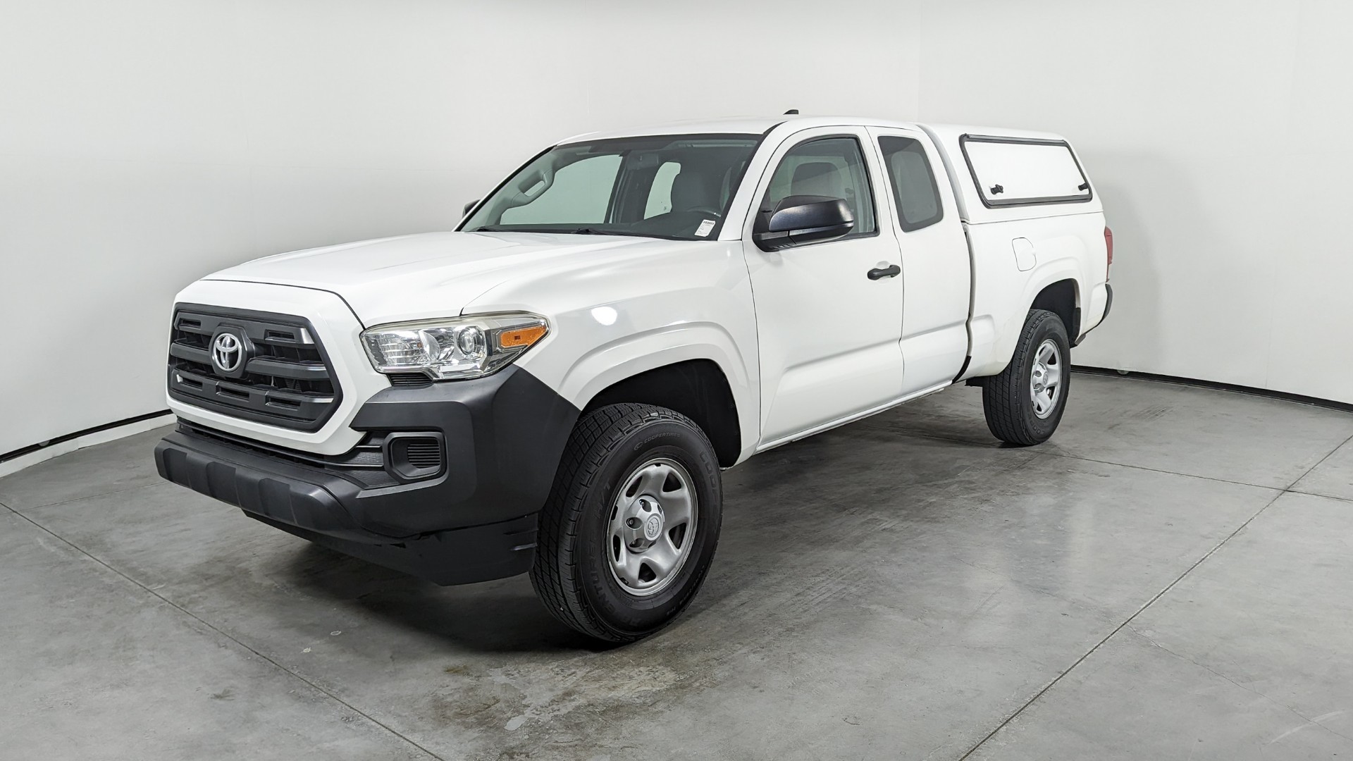 Used 2017 TOYOTA TACOMA SR for sale in SAN ANTONIO | 130189