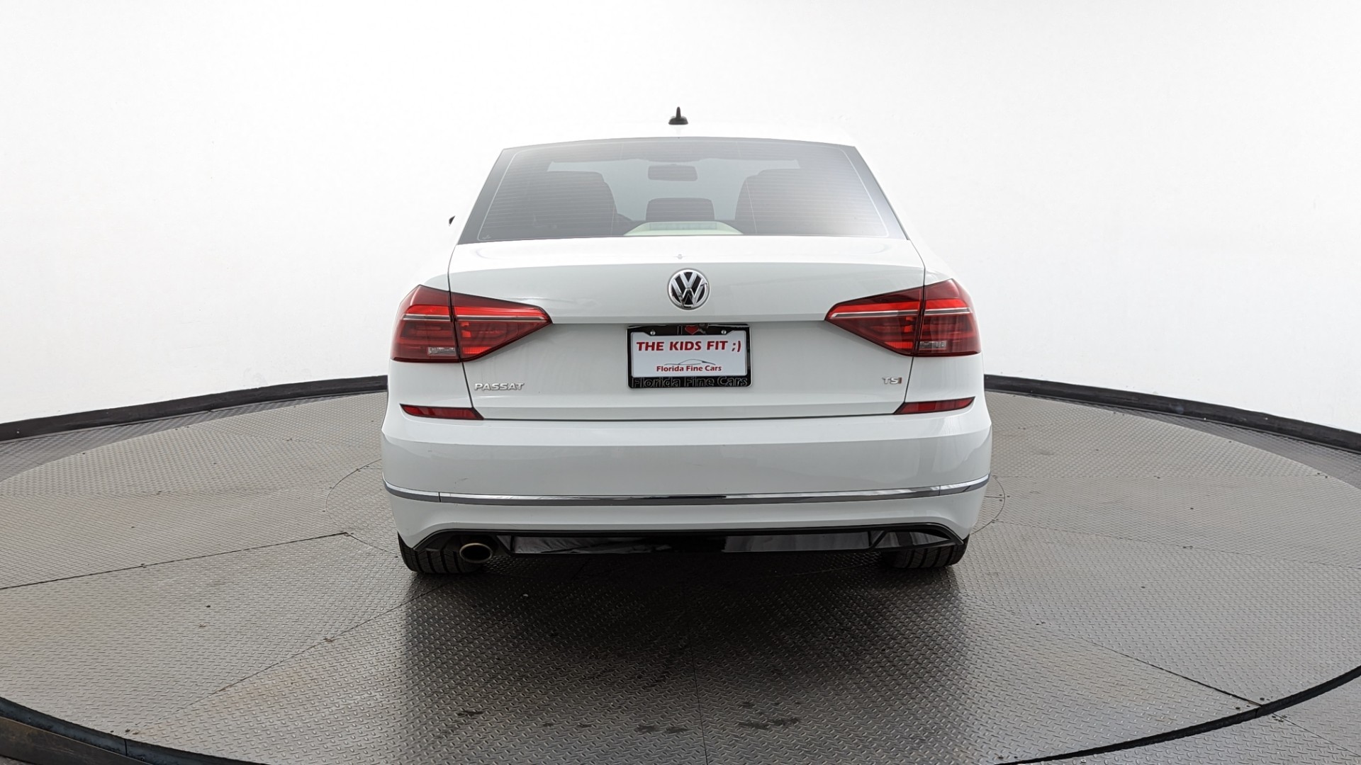 Florida Fine Cars - Used VOLKSWAGEN PASSAT 2018 WEST PALM R-LINE