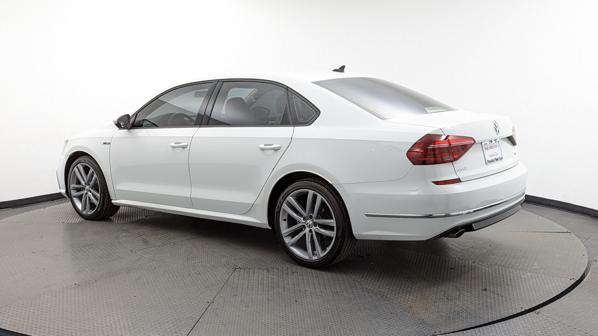 Florida Fine Cars - Used VOLKSWAGEN PASSAT 2018 WEST PALM R-LINE
