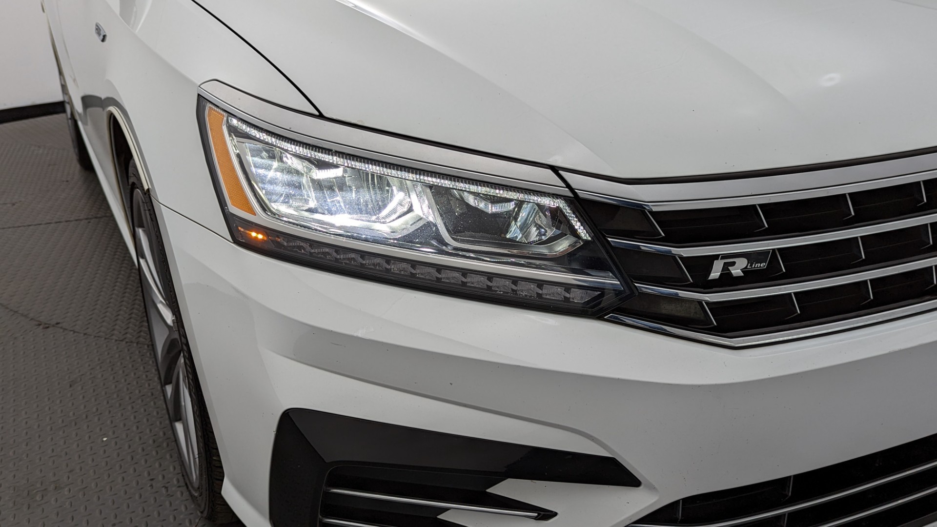 Florida Fine Cars - Used VOLKSWAGEN PASSAT 2018 WEST PALM R-LINE