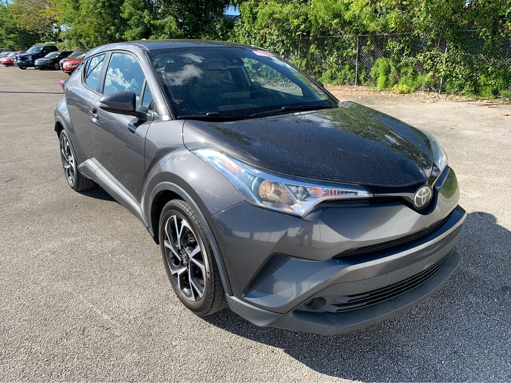 Used 2019 TOYOTA C-HR XLE for sale in MIAMI | 130280