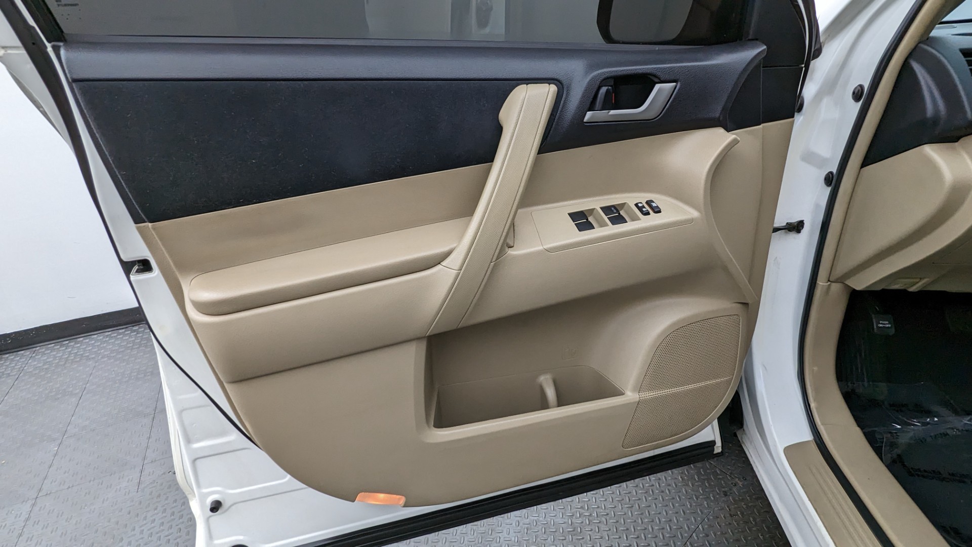 Florida Fine Cars - Used TOYOTA HIGHLANDER 2012 MIAMI 