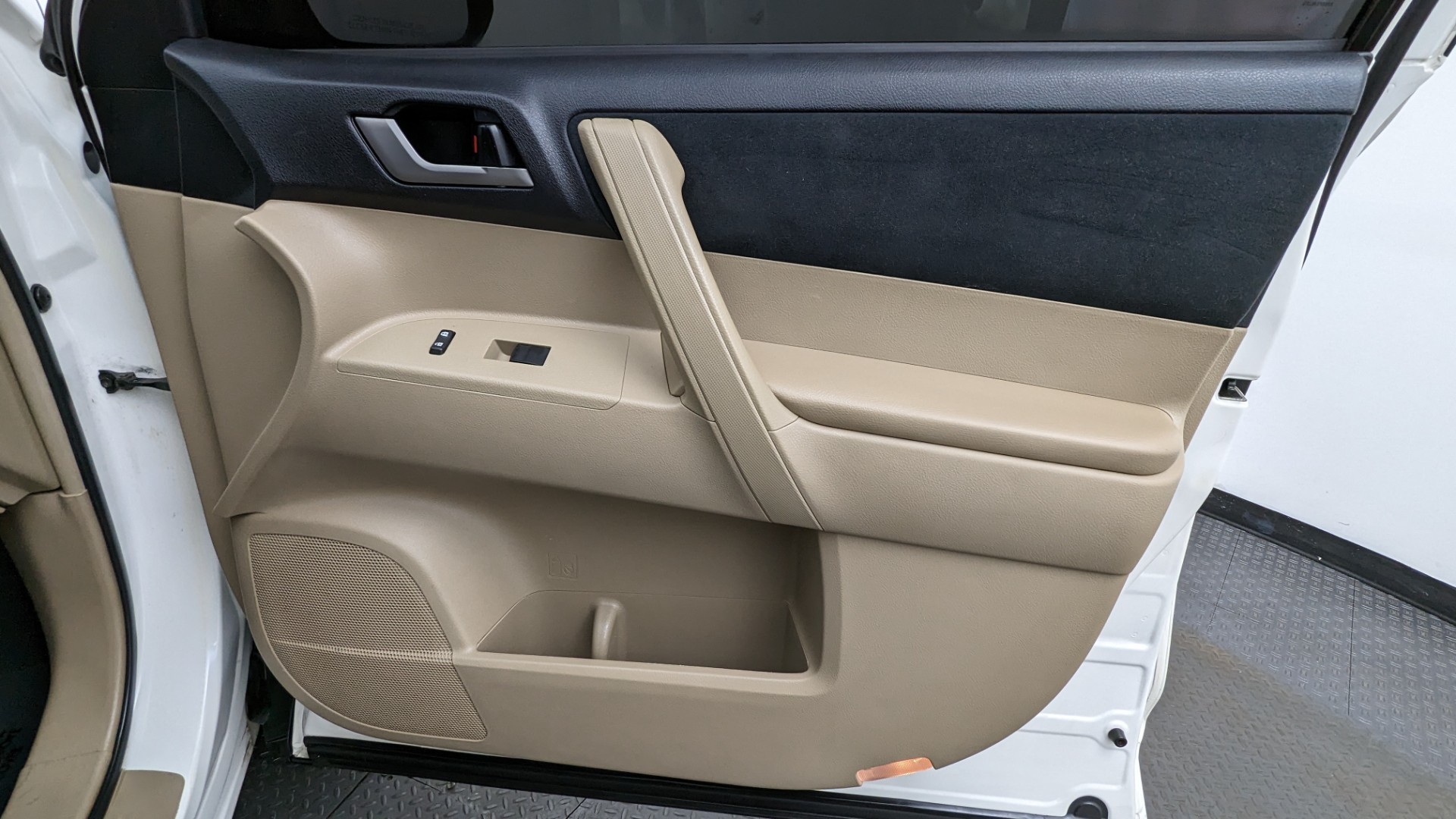 Florida Fine Cars - Used TOYOTA HIGHLANDER 2012 MIAMI 