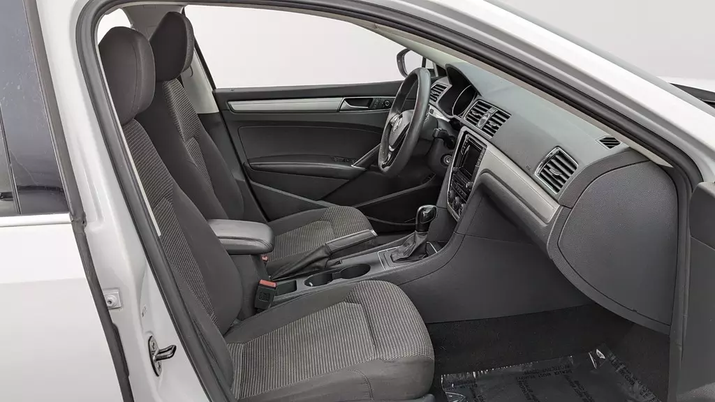 Florida Fine Cars - Used VOLKSWAGEN PASSAT 2016 WEST PALM S