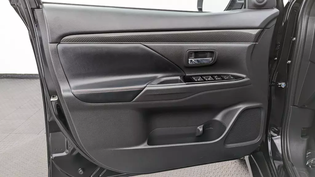 Florida Fine Cars - Used MITSUBISHI OUTLANDER 2020 MIAMI LE