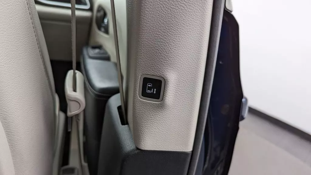Florida Fine Cars - Used CHRYSLER PACIFICA 2021 MIAMI TOURING L