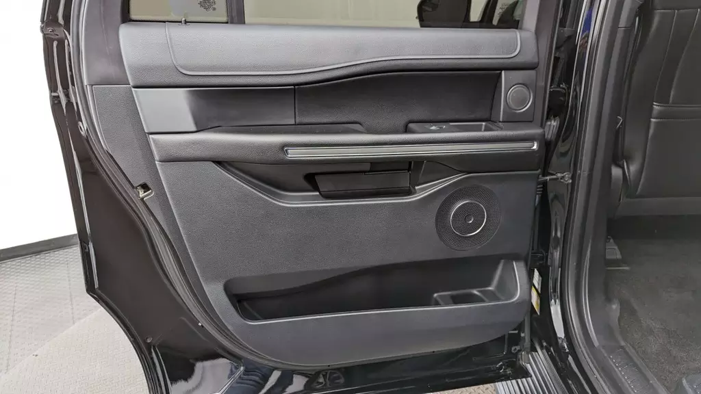 Florida Fine Cars - Used FORD EXPEDITION MAX 2018 MIAMI XLT