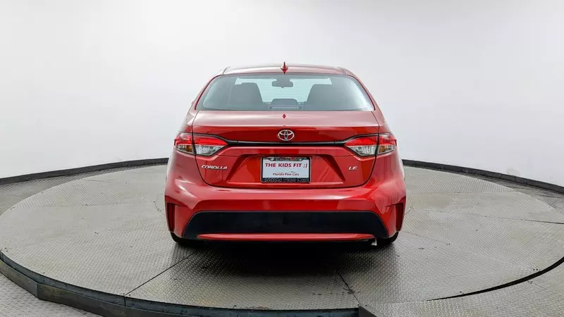 Used 2021 TOYOTA COROLLA LE for sale in MIAMI | 133679