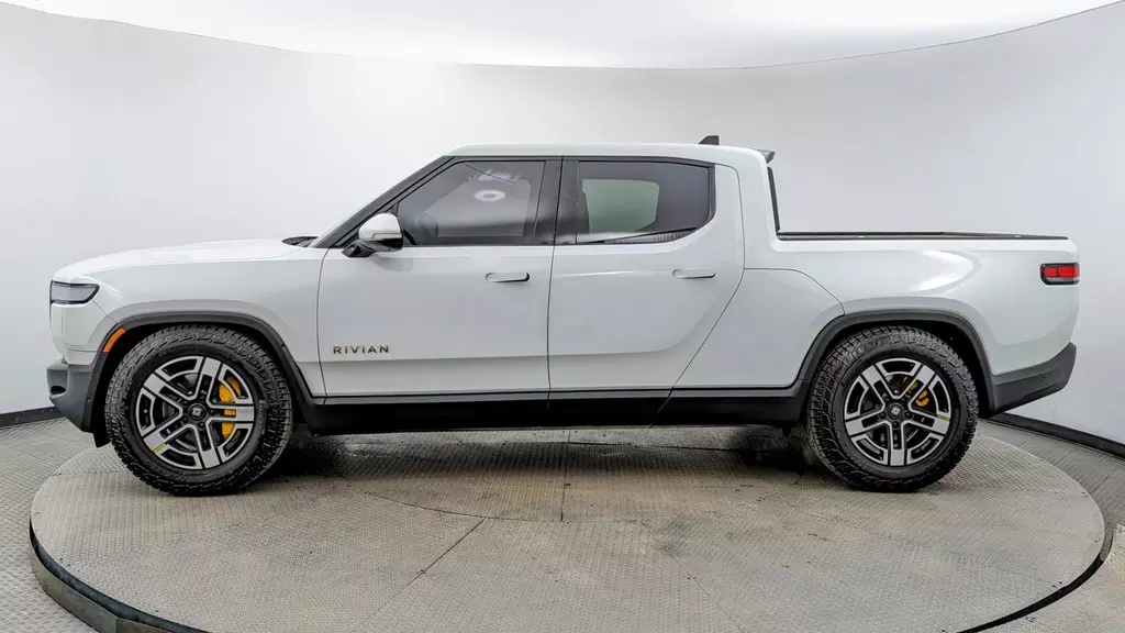 Florida Fine Cars - Used RIVIAN R1T 2022 MIAMI