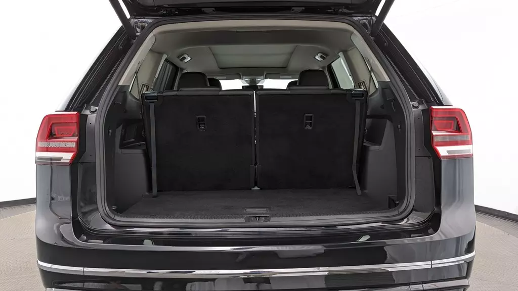 Florida Fine Cars - Used VOLKSWAGEN ATLAS 2019 MARGATE 3.6L V6 SE W/TECHNOLOGY R-LINE