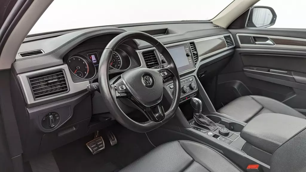 Florida Fine Cars - Used VOLKSWAGEN ATLAS 2019 MARGATE 3.6L V6 SE W/TECHNOLOGY R-LINE