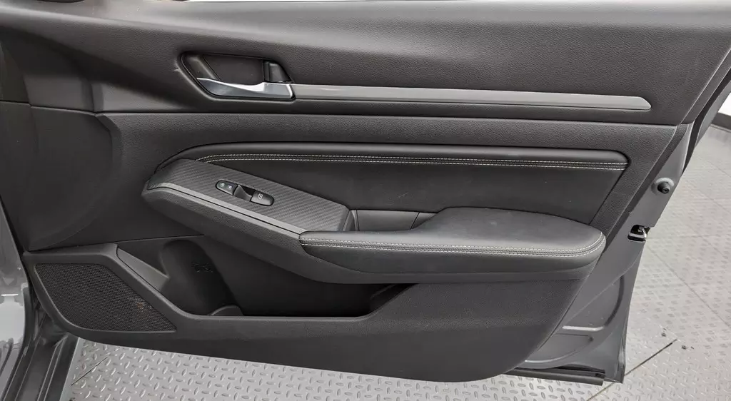 Florida Fine Cars - Used NISSAN ALTIMA 2019 WEST PALM 2.5 SV