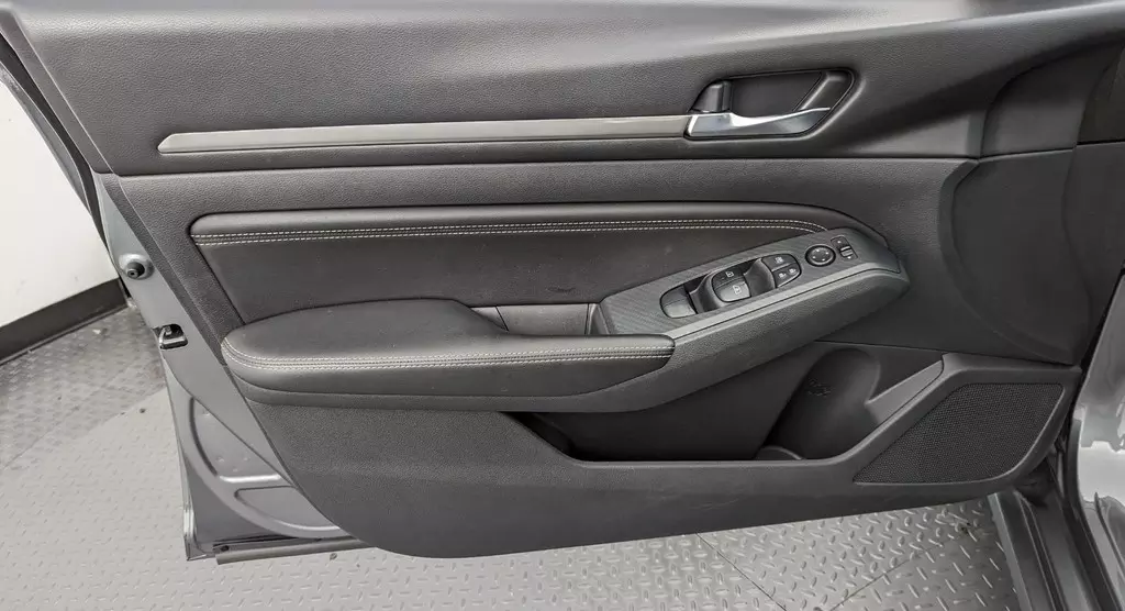 Florida Fine Cars - Used NISSAN ALTIMA 2019 WEST PALM 2.5 SV