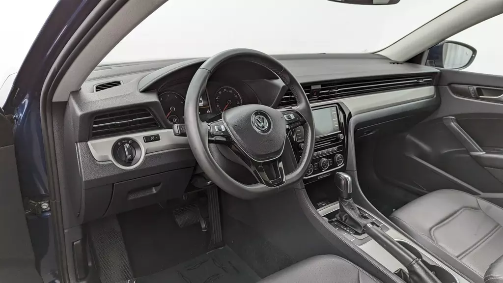Florida Fine Cars - Used VOLKSWAGEN PASSAT 2022 MIAMI 2.0T SE