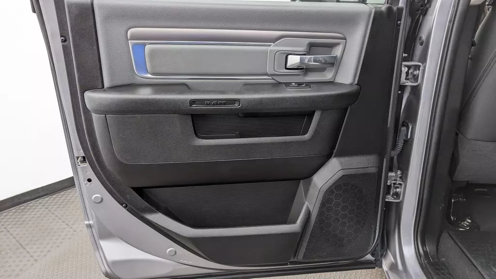 Florida Fine Cars - Used RAM 1500 CLASSIC 2021 MARGATE SLT