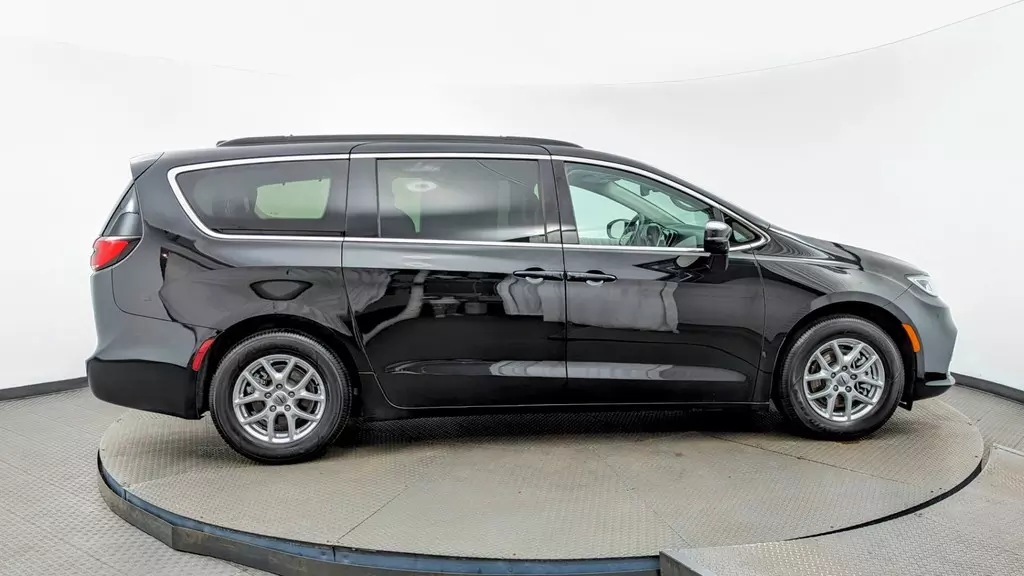 Florida Fine Cars - Used CHRYSLER PACIFICA 2022 MIAMI TOURING L