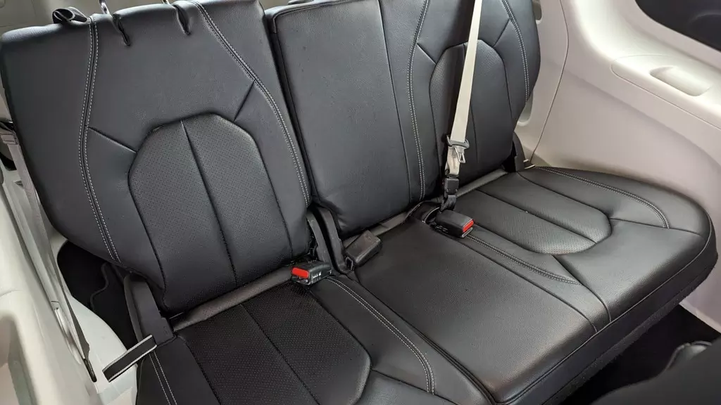 Florida Fine Cars - Used CHRYSLER PACIFICA 2022 MIAMI TOURING L