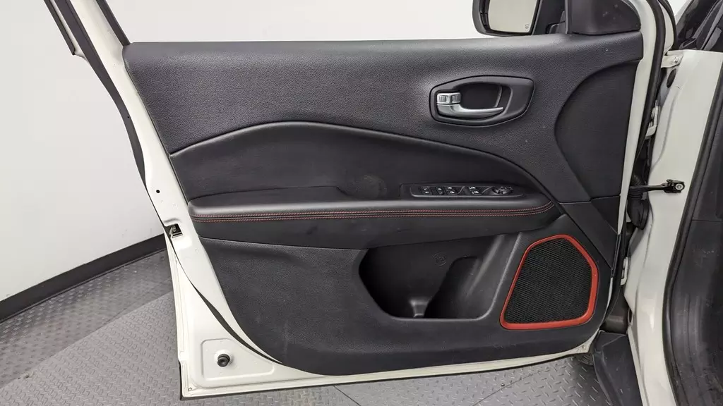 Florida Fine Cars - Used JEEP COMPASS 2019 WEST PALM TRAILHAWK