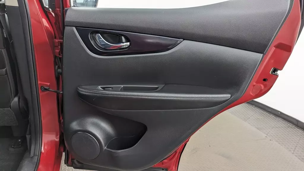 Florida Fine Cars - Used NISSAN ROGUE SPORT 2017 MARGATE SL