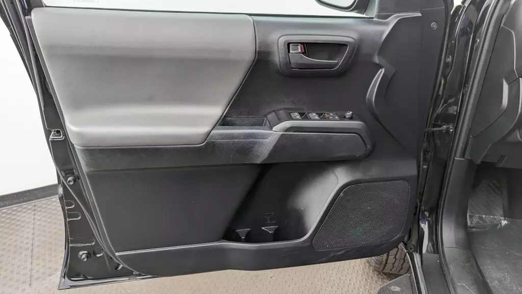 Florida Fine Cars - Used TOYOTA TACOMA 4WD 2021 MIAMI SR