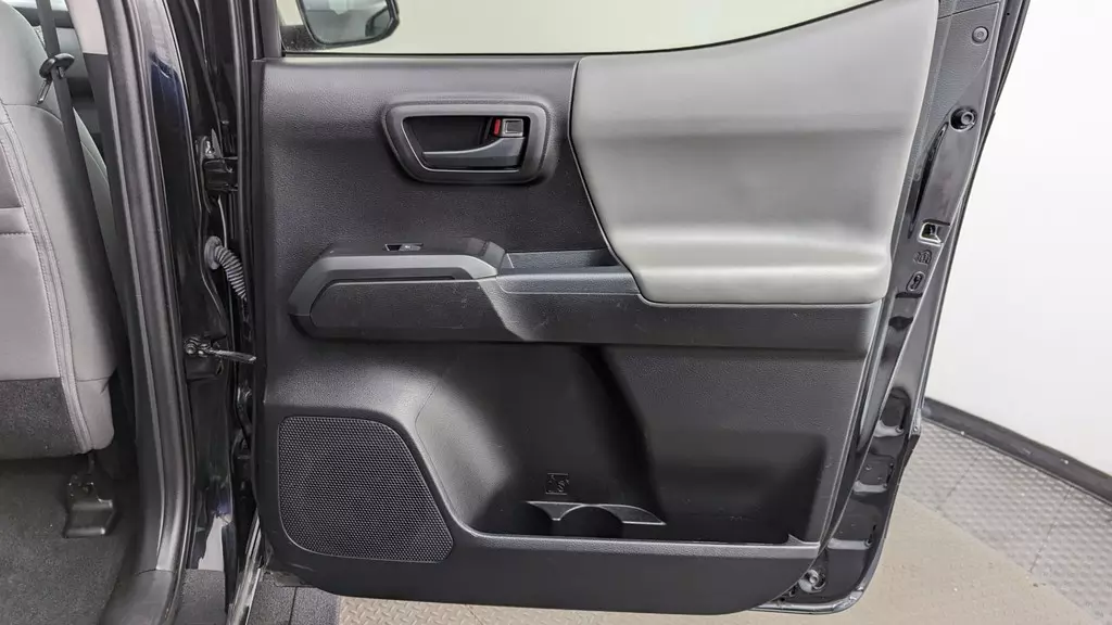 Florida Fine Cars - Used TOYOTA TACOMA 4WD 2021 MIAMI SR