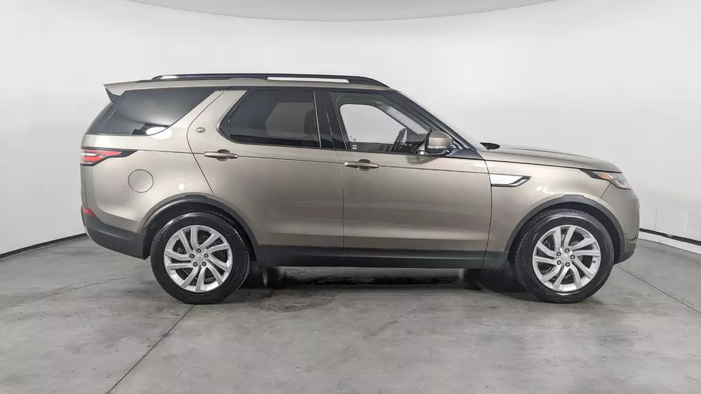 Florida Fine Cars - Used LAND ROVER DISCOVERY 2017 SAN ANTONIO HSE