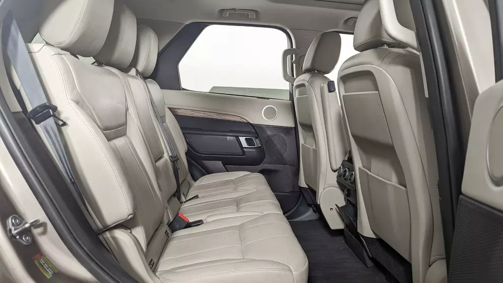 Florida Fine Cars - Used LAND ROVER DISCOVERY 2017 SAN ANTONIO HSE