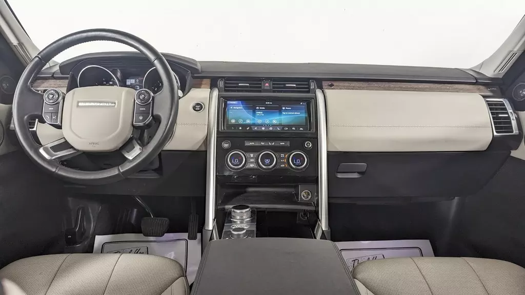 Florida Fine Cars - Used LAND ROVER DISCOVERY 2017 SAN ANTONIO HSE