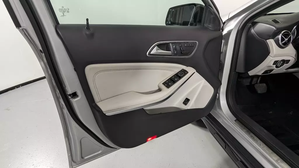 Florida Fine Cars - Used MERCEDES-BENZ GLA 2017 ORLANDO GLA 250